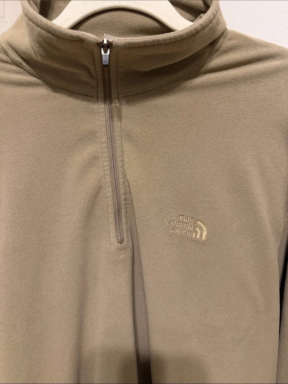 The North Face Men's Half-Zip Fleece Pullover Khaki Tan - Size Large